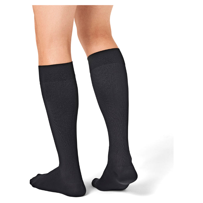 Jobst for Men Casual Cl1 15-20 Phlebology Knee High Ct Sock 15-20 Black Medium 1 Pair