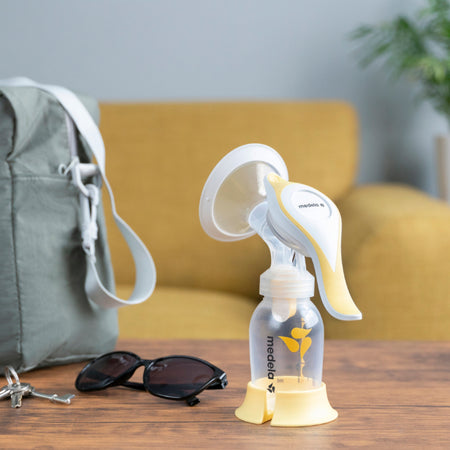 Medela Harmony™ Manual Breast Pump 1 Pack