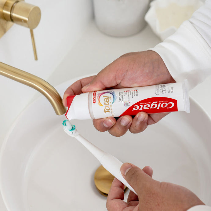 Colgate Tooth Paste Total Pump Clean Mint 130g