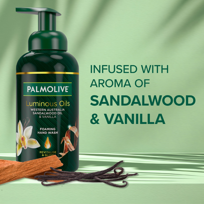 Palmolive Hand Wash Foam Luminous Oils Vanilla 400ml