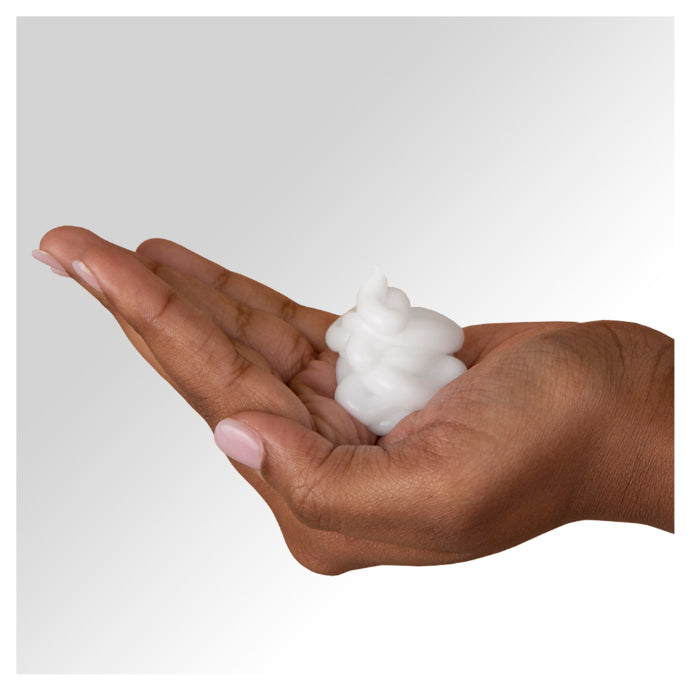 Pantene Daily Moisture Renewal Shampoo: Moisturising Shampoo for Dry Hair 900ml