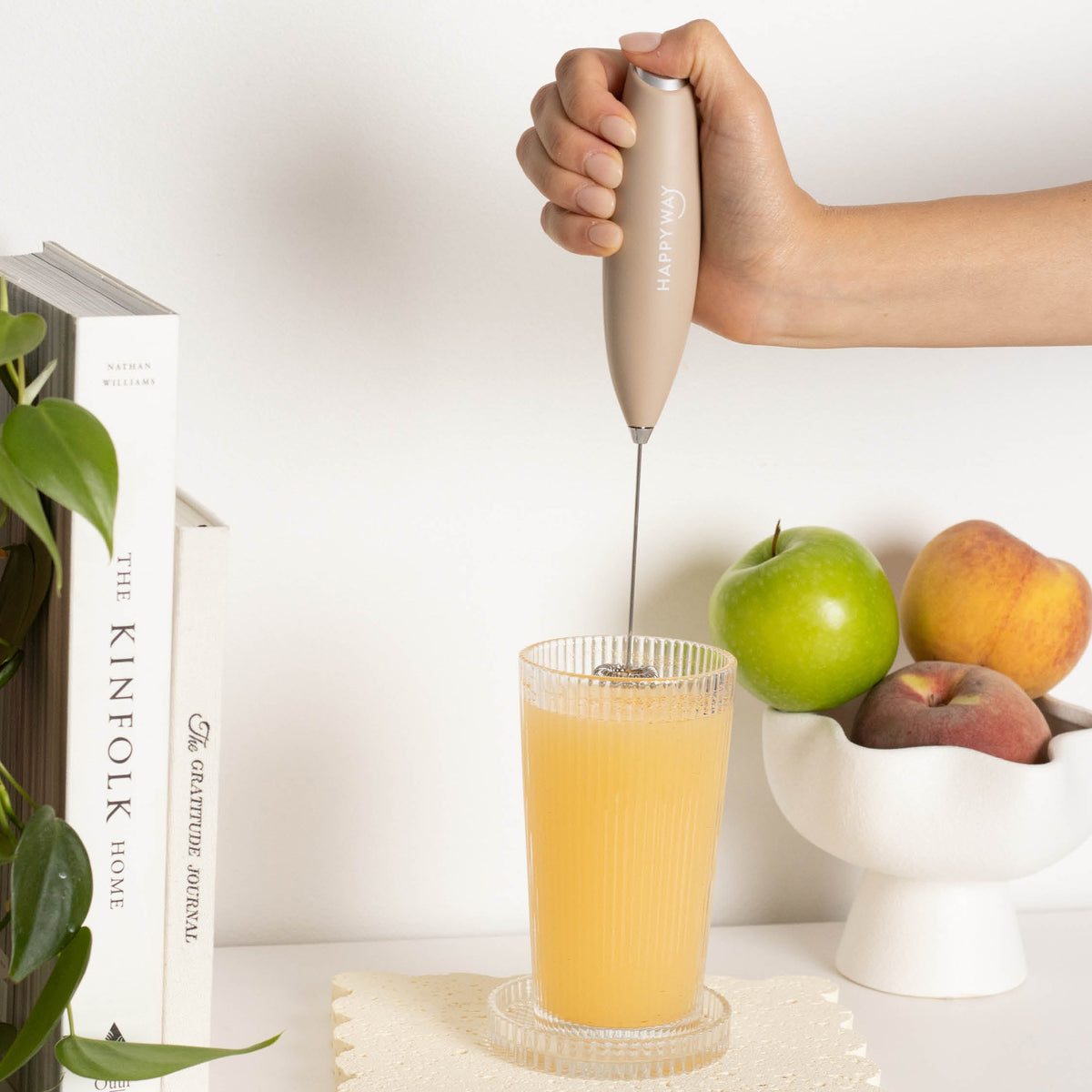 HAPPY WAY Hand Blender Beige with Stand