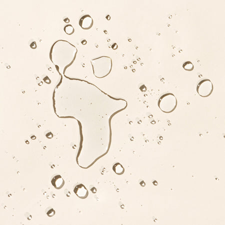 Clear Skincare Daily Balancing Water With 2% Niacinamide 150ml