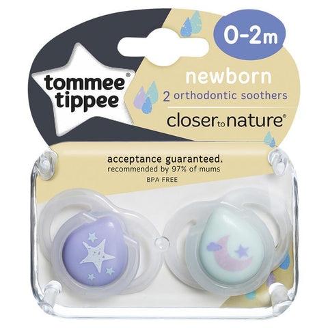 Tommee Tippee Closer to Nature Newborn Soother 0-2 Months 2 Pack (Colours May Vary)